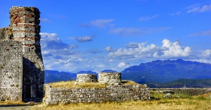 Città Storiche dell'Albania: Viaggio tra Tesori di Cultura e Architettura